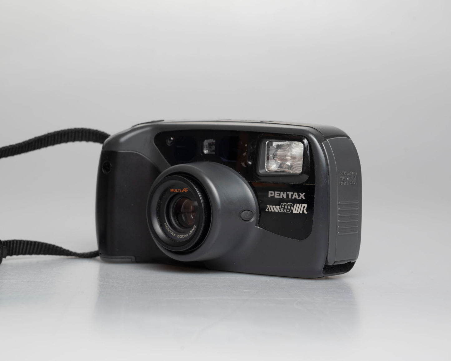 Pentax Zoom90-WR 35mm camera (serial 1743469)
