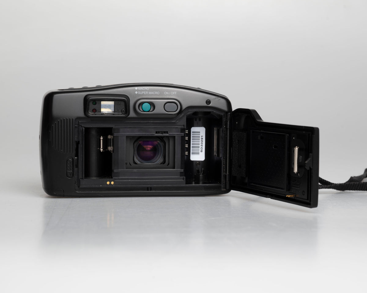 Samsung AF Zoom 105 S 35mm camera w/ case (serial 5D33291)