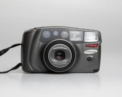 Samsung AF Zoom 105 S 35mm camera w/ case (serial 5D33291)