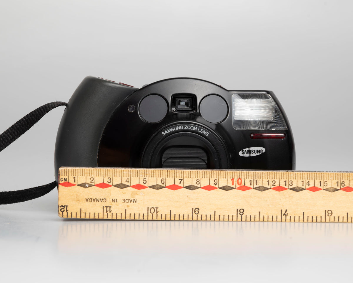 Samsung ECX 1 35mm camera (serial 4K44570)