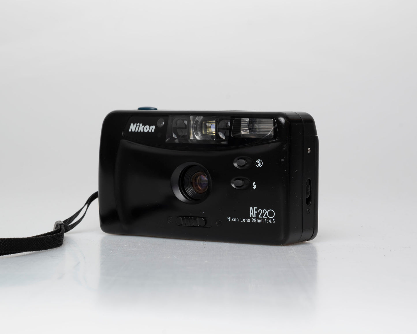 Nikon AF220 compact 35mm camera w/ case (serial 7206925)