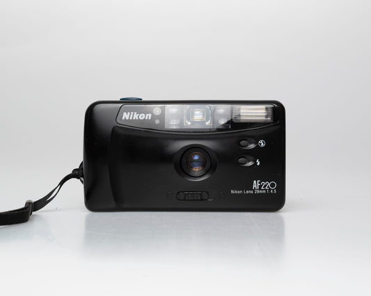 Nikon AF220 compact 35mm camera w/ case (serial 7206925)