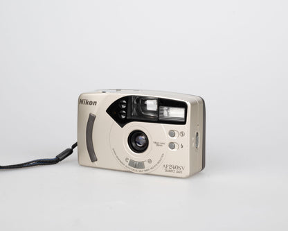 Appareil photo argentique Nikon AF240SV 35 mm avec étui (série 5805286)
