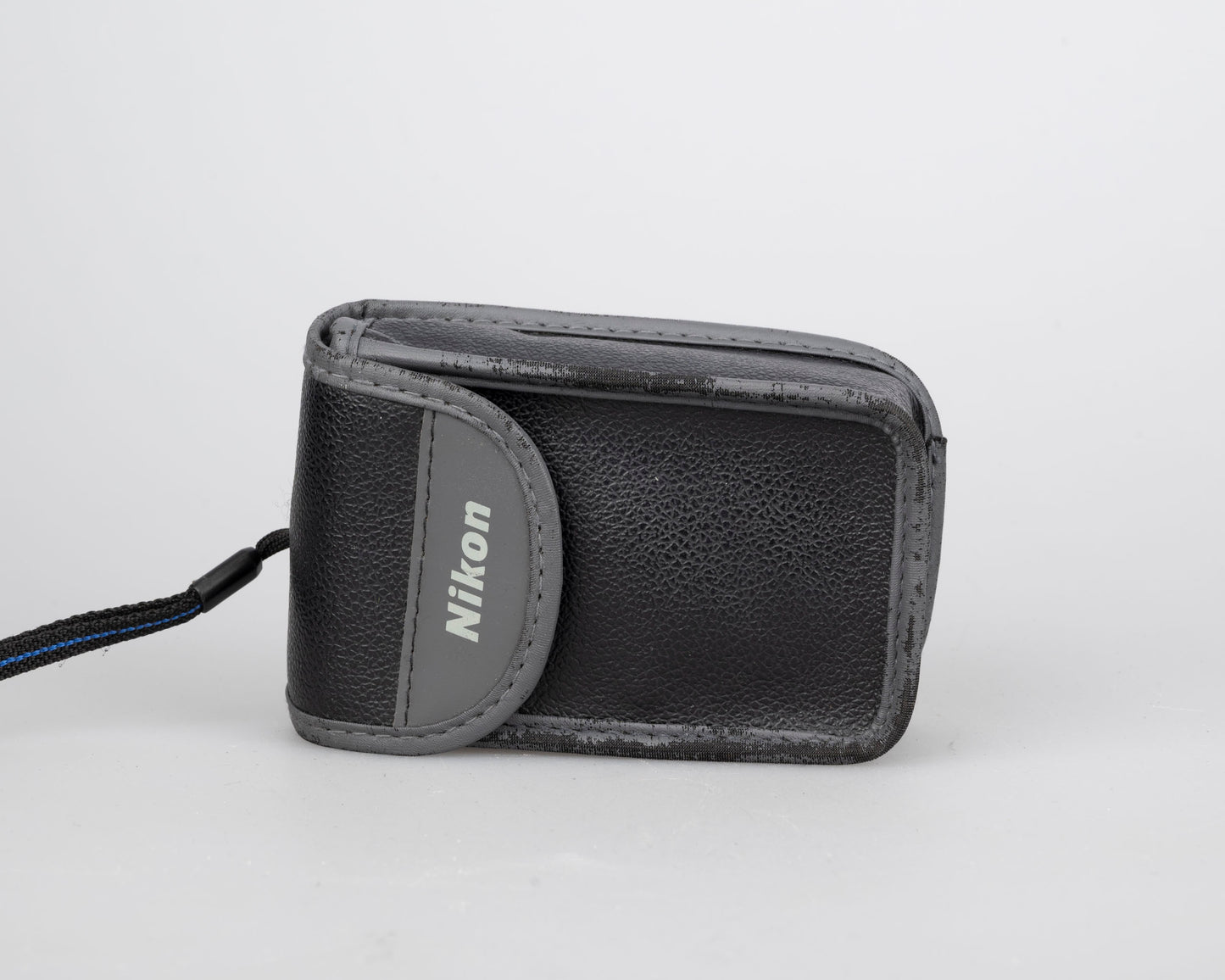Appareil photo argentique Nikon AF240SV 35 mm avec étui (série 5805286)