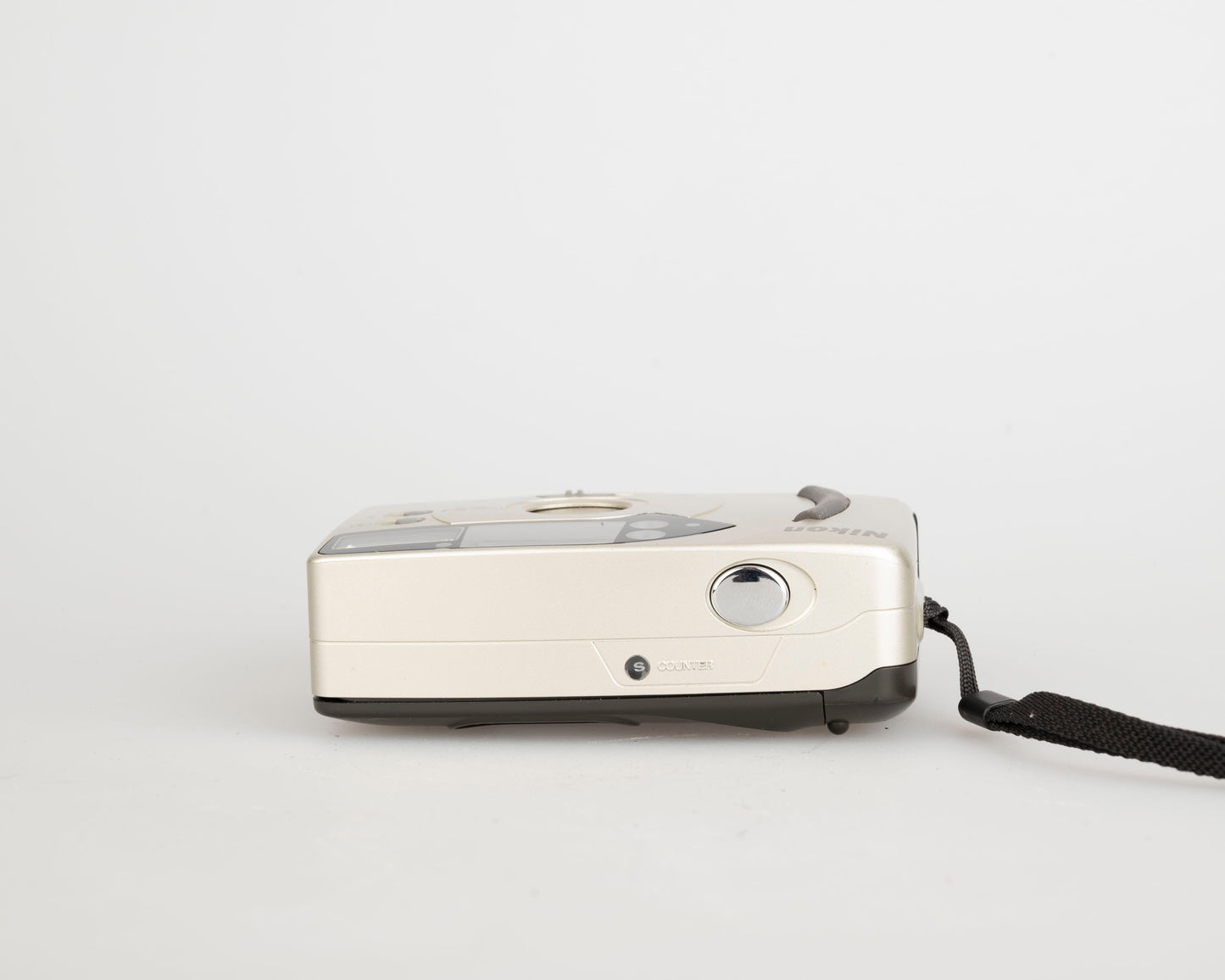 Nikon AF240SV 35mm film camera (serial 6038356)