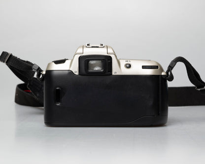 Nikon F60 35mm film SLR w/ AF Nikkor 28-80mm lens (serial 2210585)