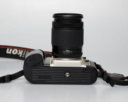 Nikon F60 reflex 35mm avec objectif AF Nikkor 28-80mm + manuel (numéro de série 2417905)
