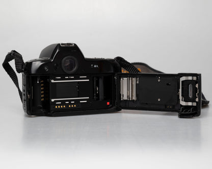 Nikon F90 35mm film SLR w/ AF Nikkor 50mm f1.8 lens (serial 2182919) | film🎞tested