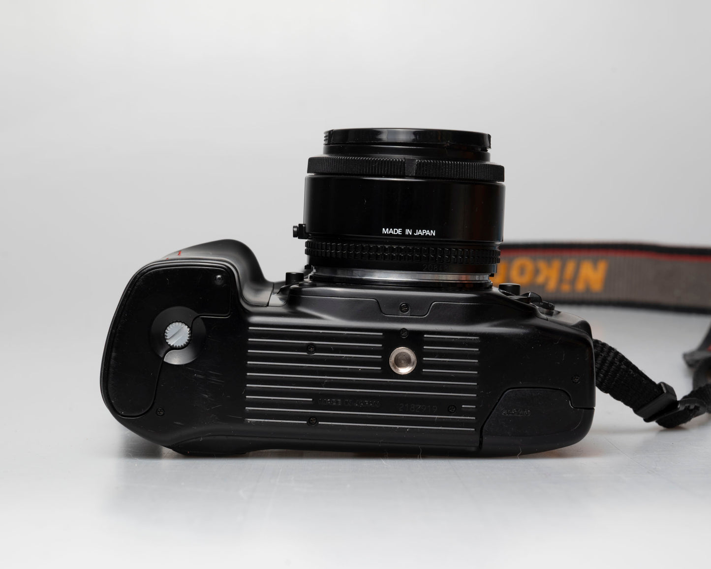 Nikon F90 35mm film SLR w/ AF Nikkor 50mm f1.8 lens (serial 2182919) | film🎞tested