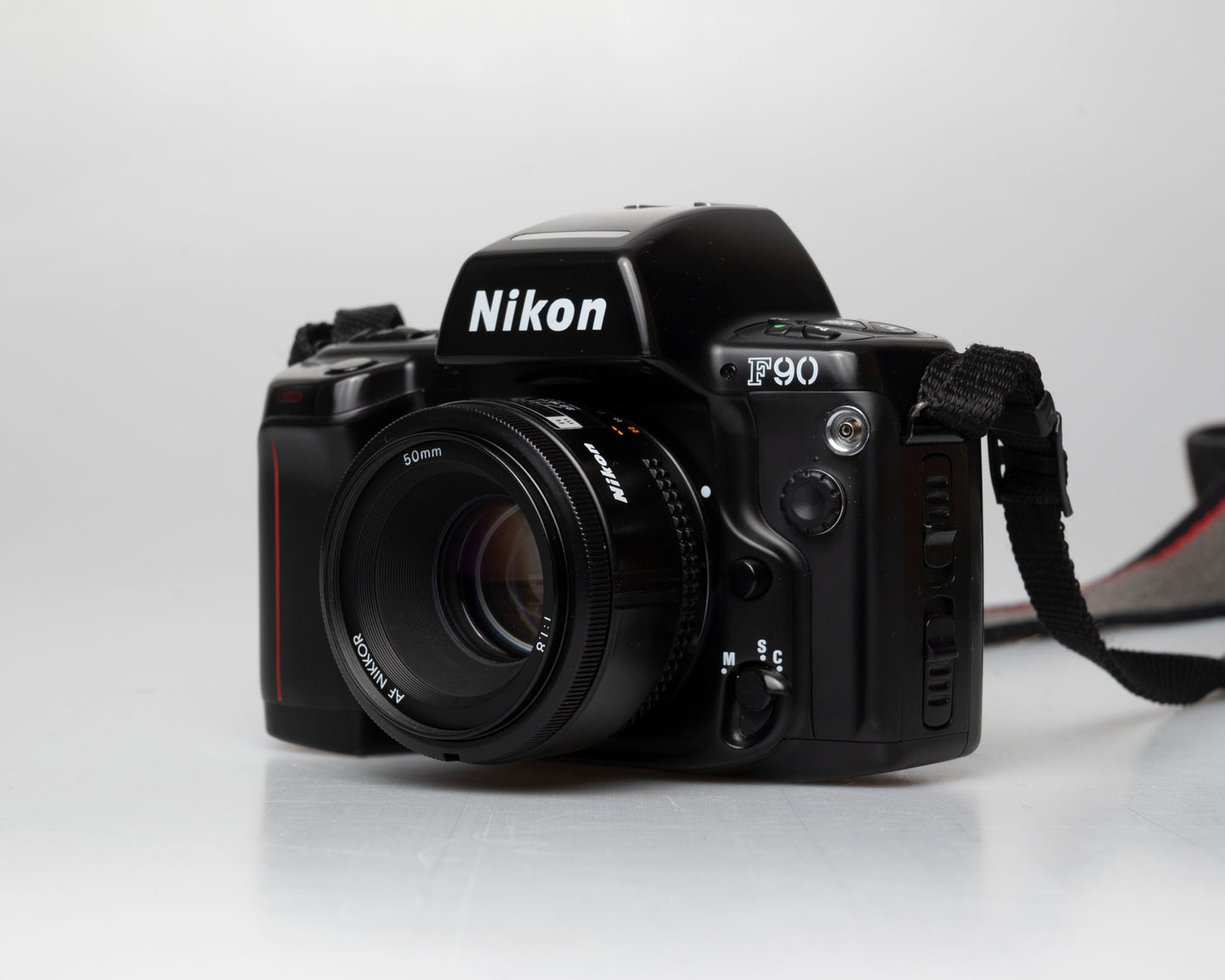 Nikon F90 35mm film SLR w/ AF Nikkor 50mm f1.8 lens (serial 2182919) | film🎞tested