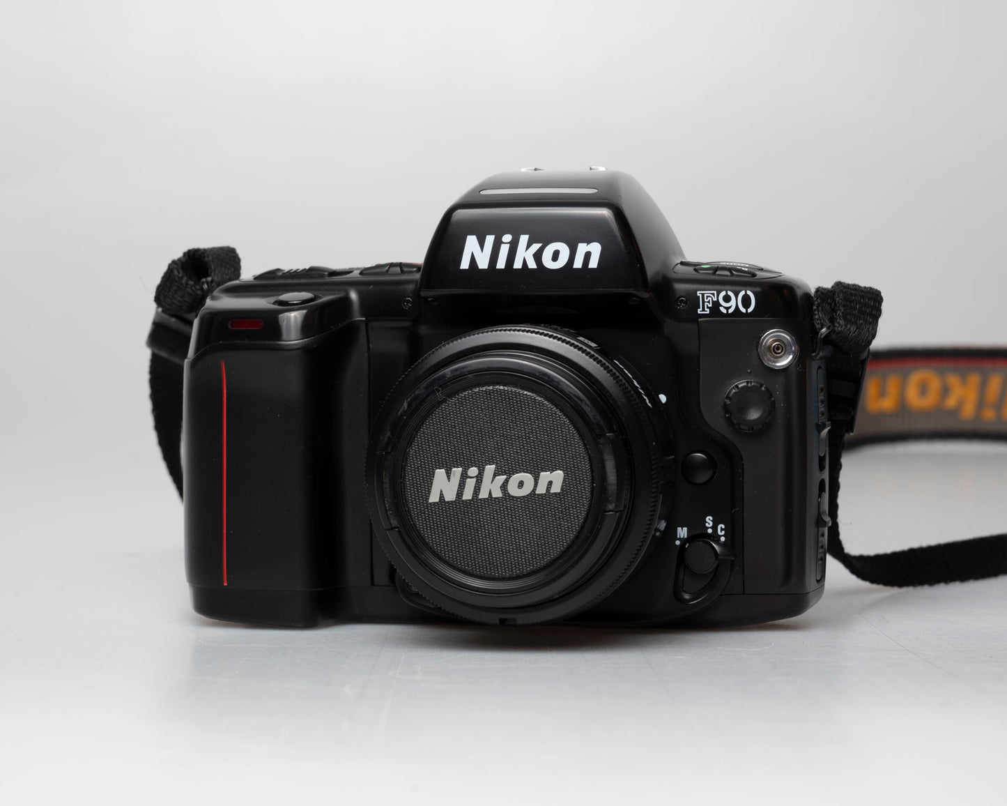 Nikon F90 35mm film SLR w/ AF Nikkor 50mm f1.8 lens (serial 2182919) | film🎞tested