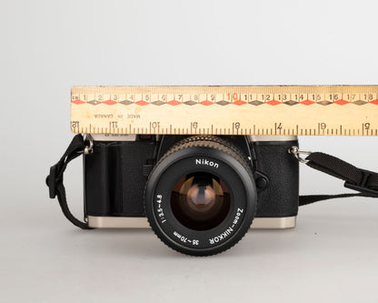 Appareil photo reflex Nikon FE10 35 mm avec objectif Zoom-Nikkor 35-70 mm + étui toujours prêt (série 2001252)
