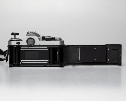 Appareil photo reflex 35mm Nikon FE avec objectif 50mm f1.8 (numéro de série 3649733) | film🎞testé