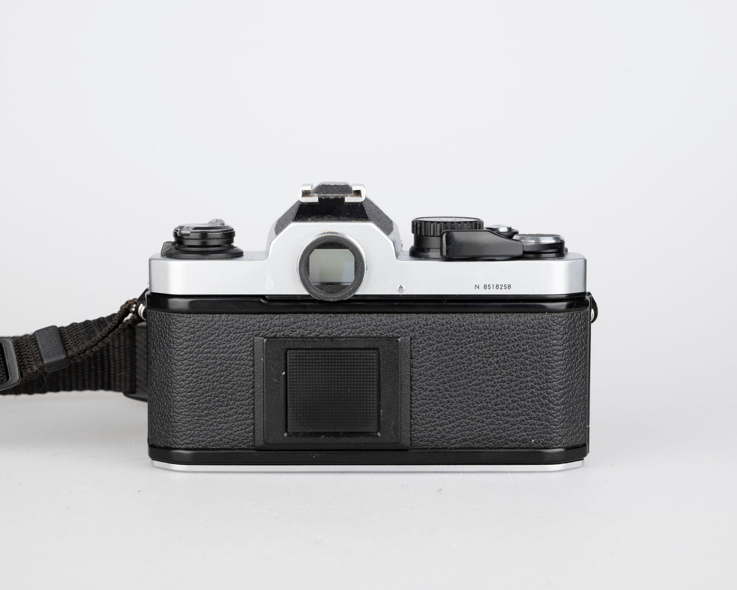 Nikon FM2n 35mm film SLR camera w/ Nikkor 50mm f1.8 lens + manuals in English and French (serial 8518258)