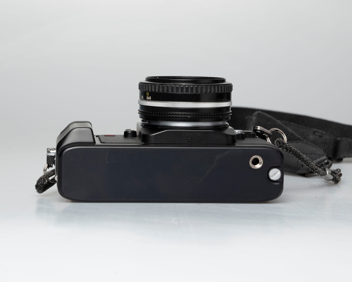 Nikon N2000 35mm film SLR w/ Nikkor 50mm f1.8 lens + case (serial 2926038) | film🎞tested