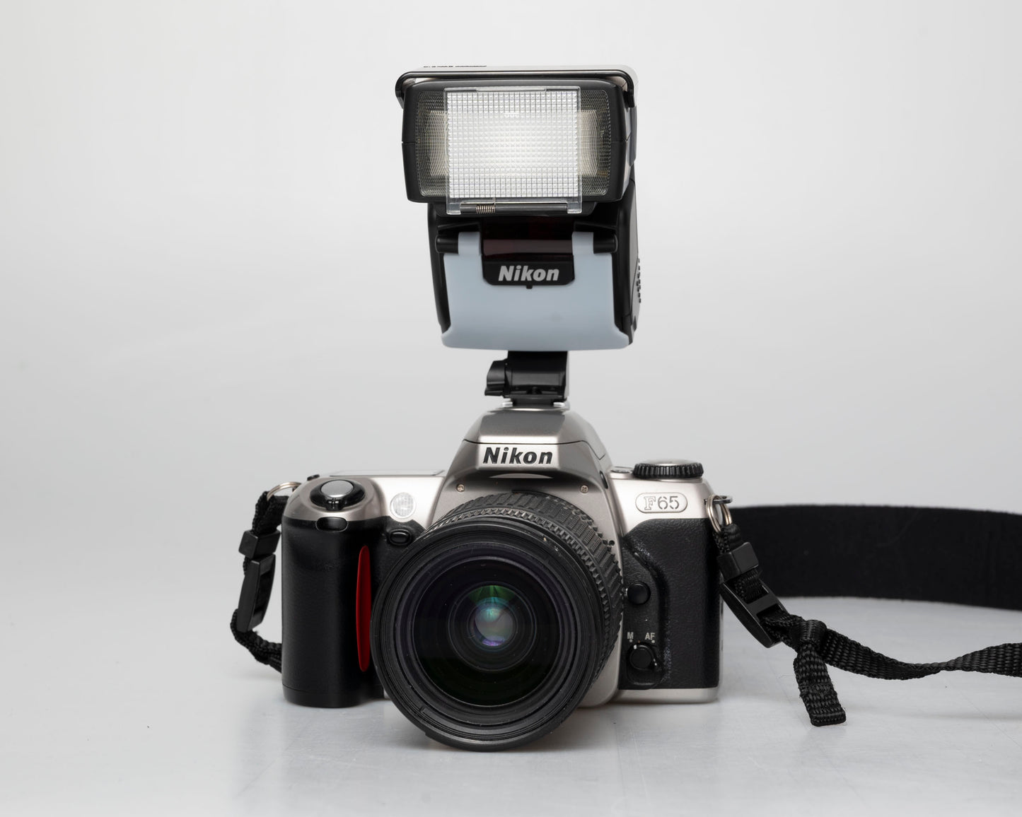 Flash Nikon SB-50DX Speedlight avec étui