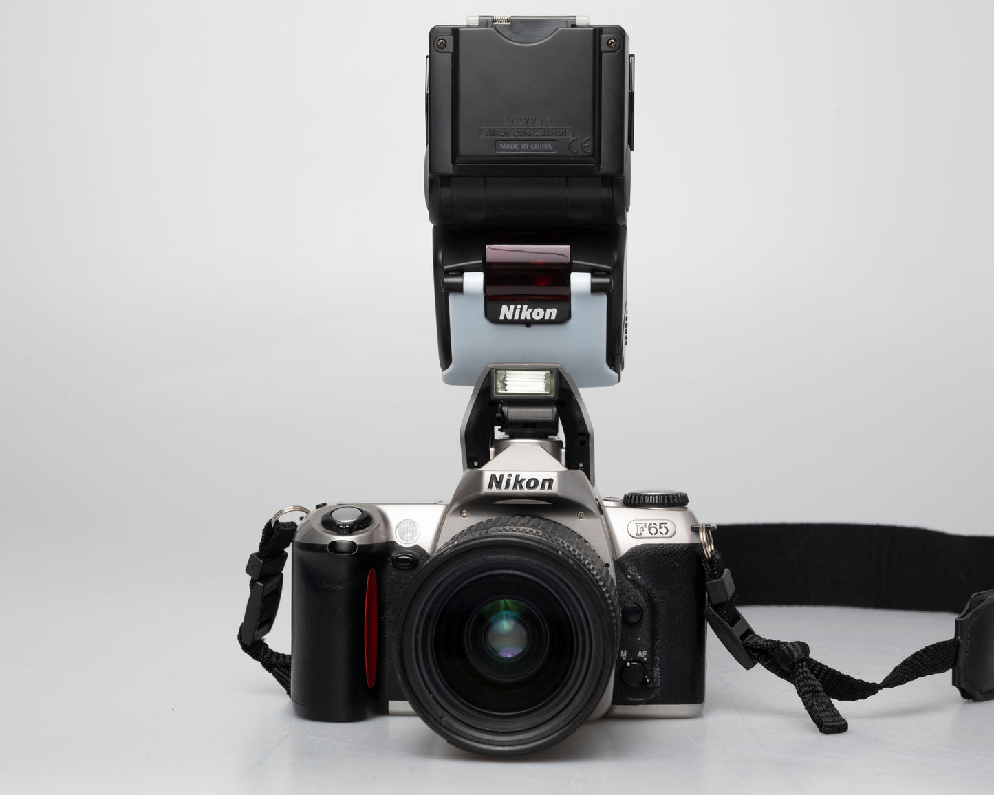 Flash Nikon SB-50DX Speedlight avec étui