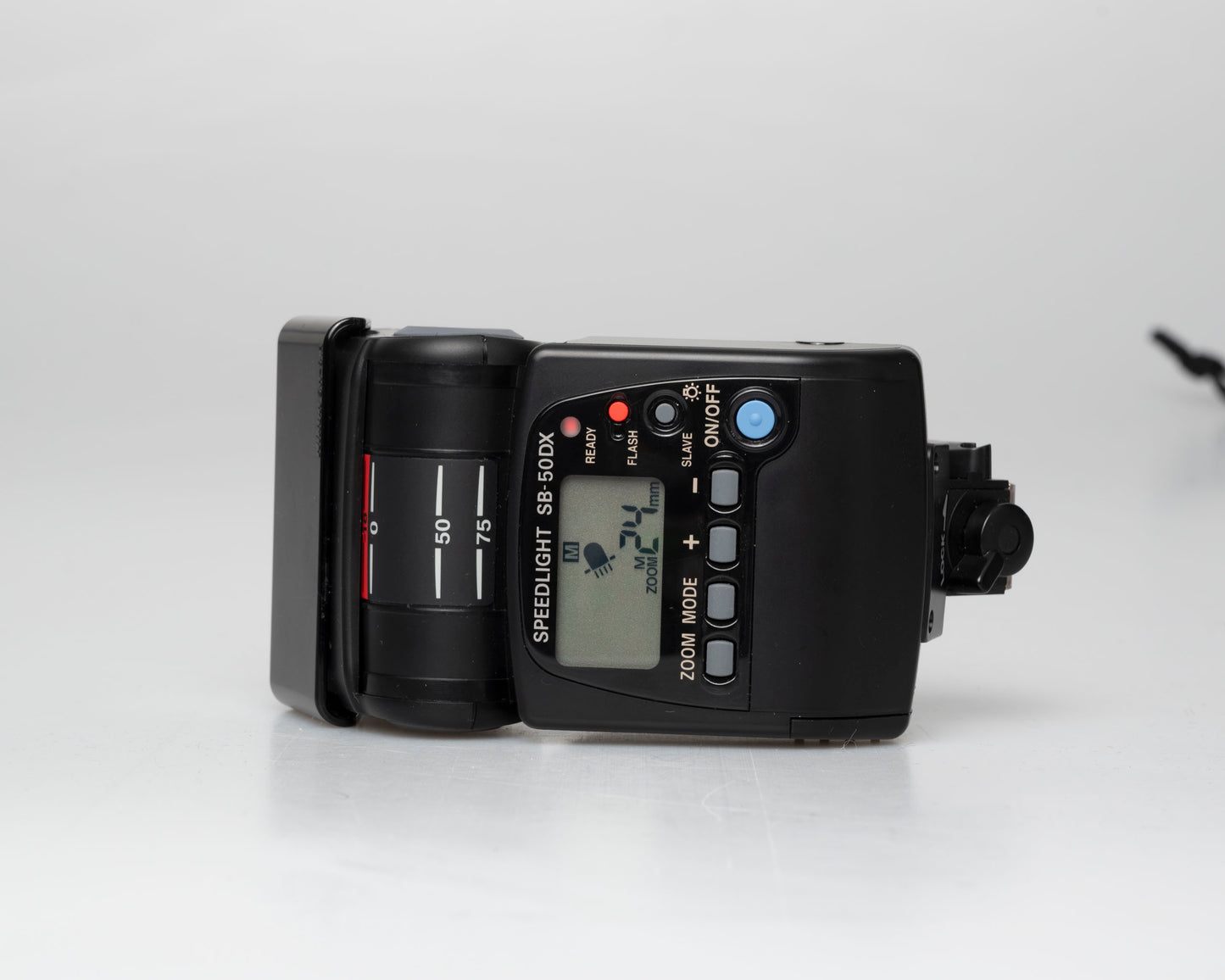 Flash Nikon SB-50DX Speedlight avec étui