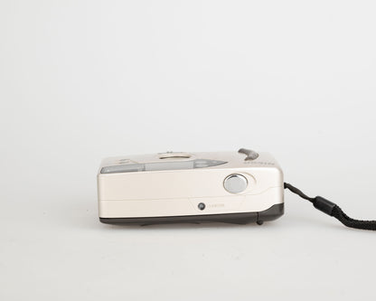 Nikon AF240SV appareil photo argentique 35mm avec étui (série 6215352)