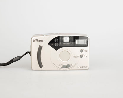 Nikon AF240SV appareil photo argentique 35mm avec étui (série 6215352)