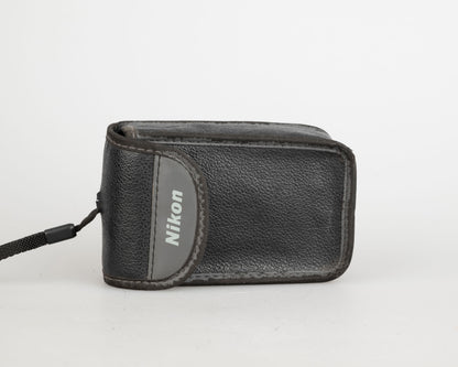 Nikon AF240SV appareil photo argentique 35mm avec étui (série 6215352)