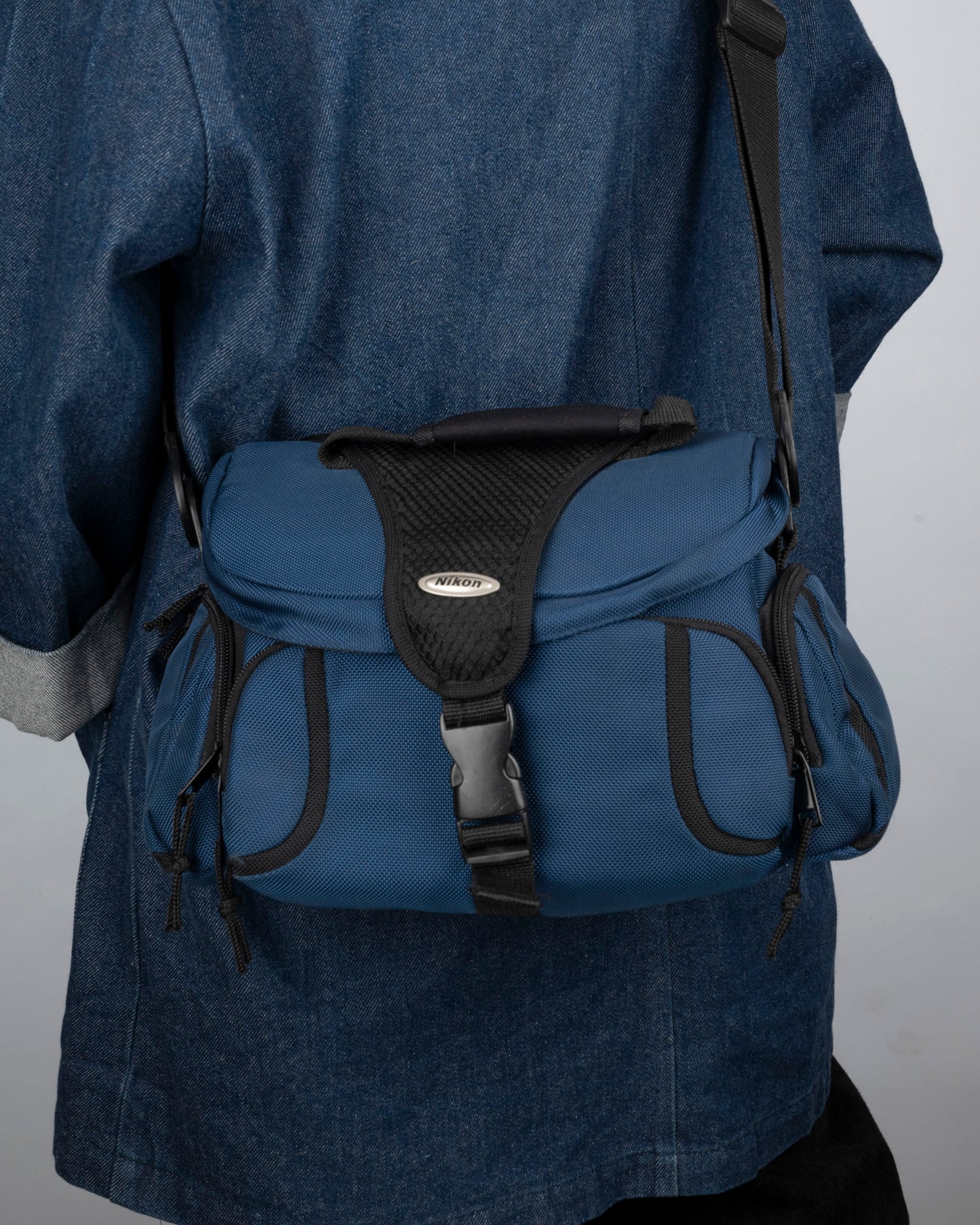 Nikon mid-sized blue and black camera bag