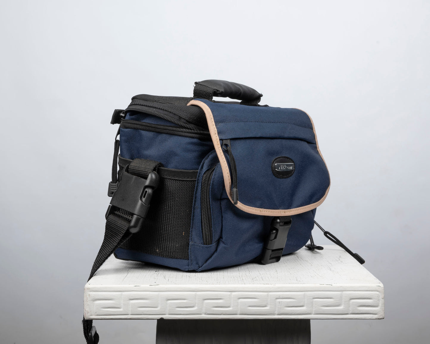 Sac photo Nikon bleu marine de taille moyenne