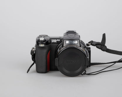 Appareil photo numérique à capteur CCD Nikon Coolpix 8700 8MP avec chargeur + batterie + carte CF 512 Mo
