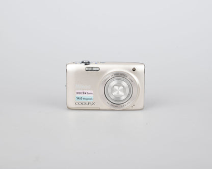 Nikon Coolpix S3100 14MP digicam w/ 4GB SD card + battery + charger