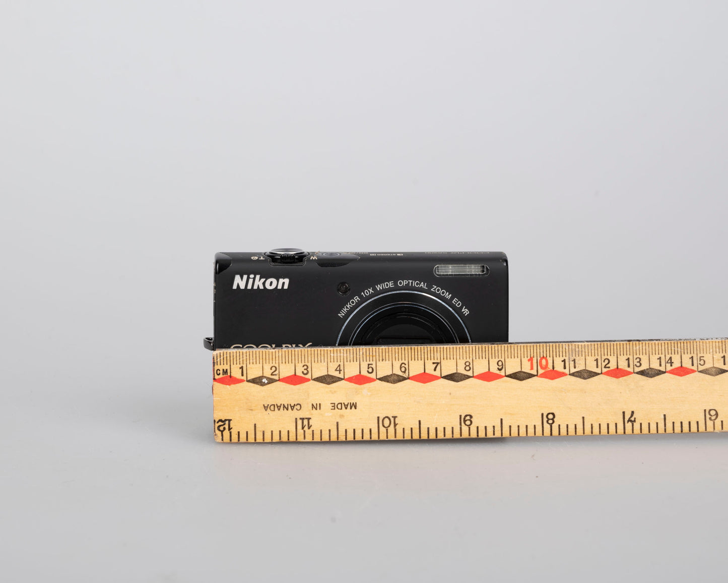 Nikon Coolpix S6100 16 MP digicam w/ battery + USB charge cable (uses SD cards)