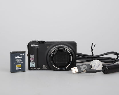 Appareil photo numérique Nikon Coolpix S9100 12,1 MP avec batterie + câble de charge USB (utilise des cartes SD)
