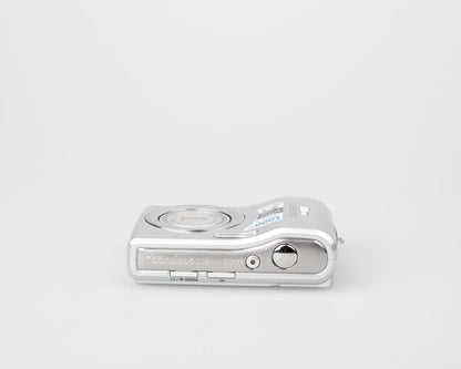 Nikon Coolpix L14 7.1 MP CCD sensor digicam (uses AA batteries and SD memory cards)