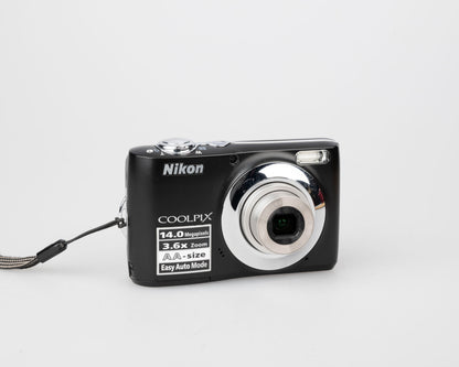 Appareil photo numérique à capteur CCD Nikon Coolpix L24 14MP avec étui (utilise des piles AA et des cartes mémoire SD)