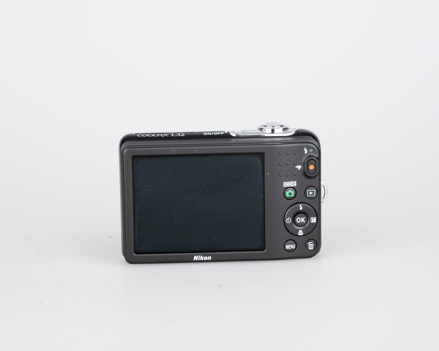 Appareil photo numérique à capteur CCD Nikon Coolpix L32 20,1 MP avec carte SD de 8 Go + étui (utilise des piles AA)
