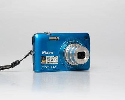 Nikon Coolpix S4300 16MP digicam w/ 8GB SD card + battery + charger (serial 50004782)