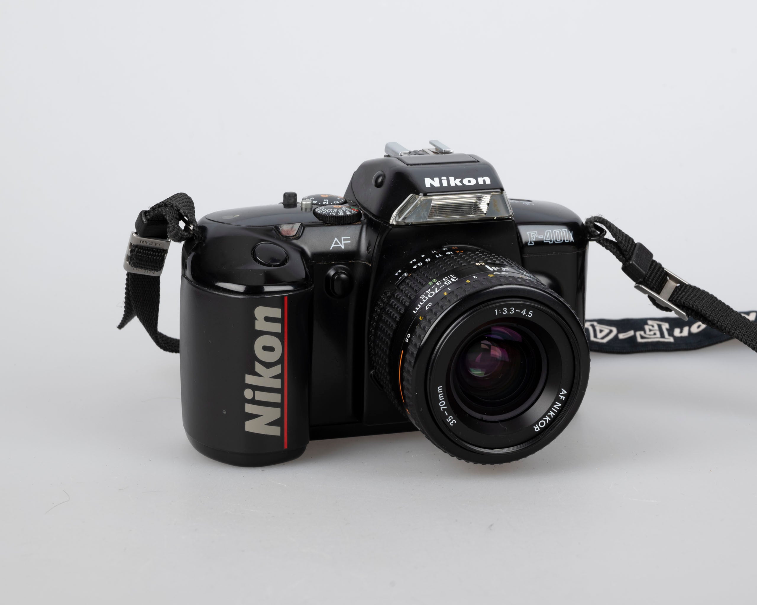 Nikon F-401X 35mm film SLR w/ AF Nikkor 35-70mm lens (serial