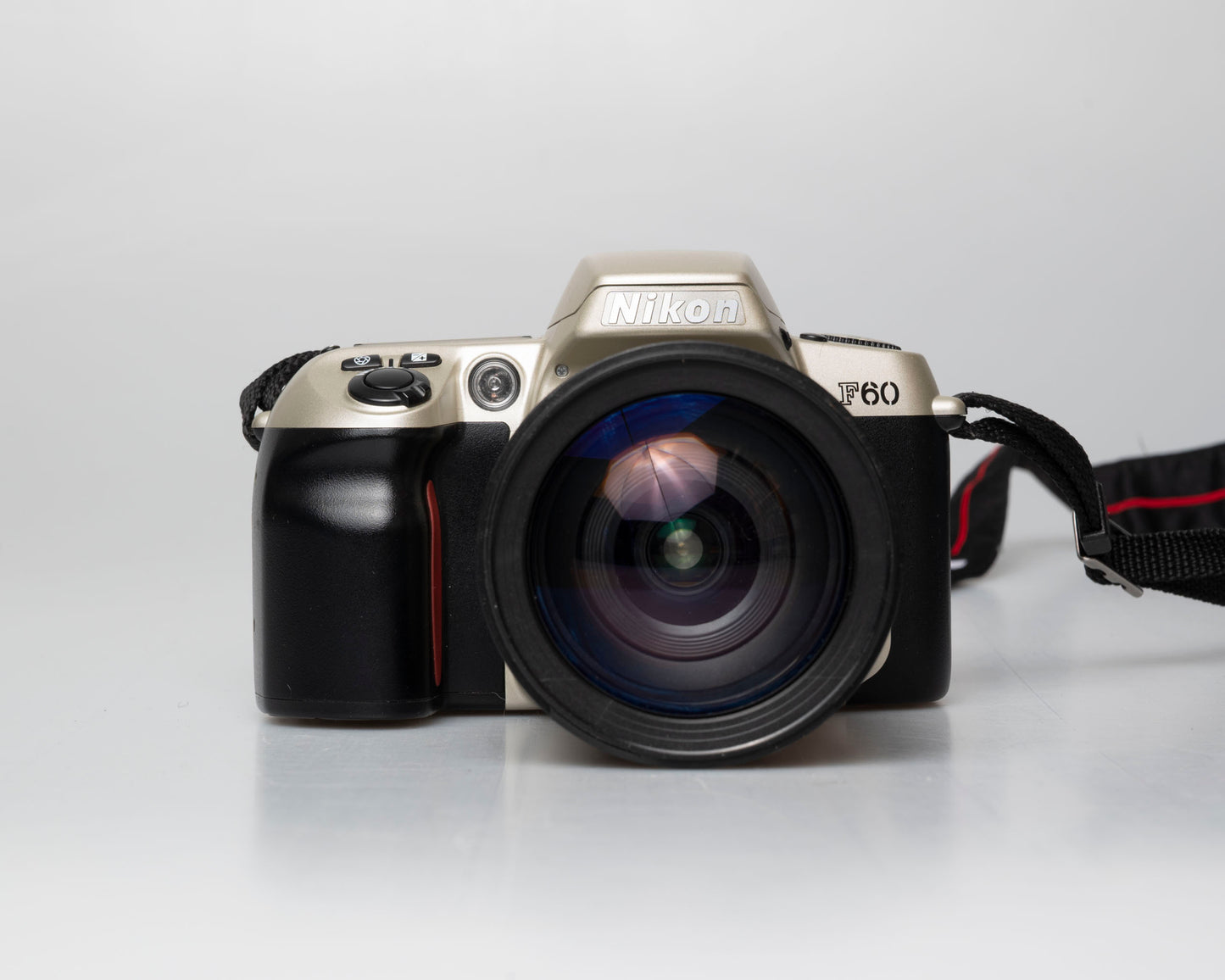 Nikon F60 35mm film SLR w/ AF Tamron 28-200mm lens (serial 2281992)