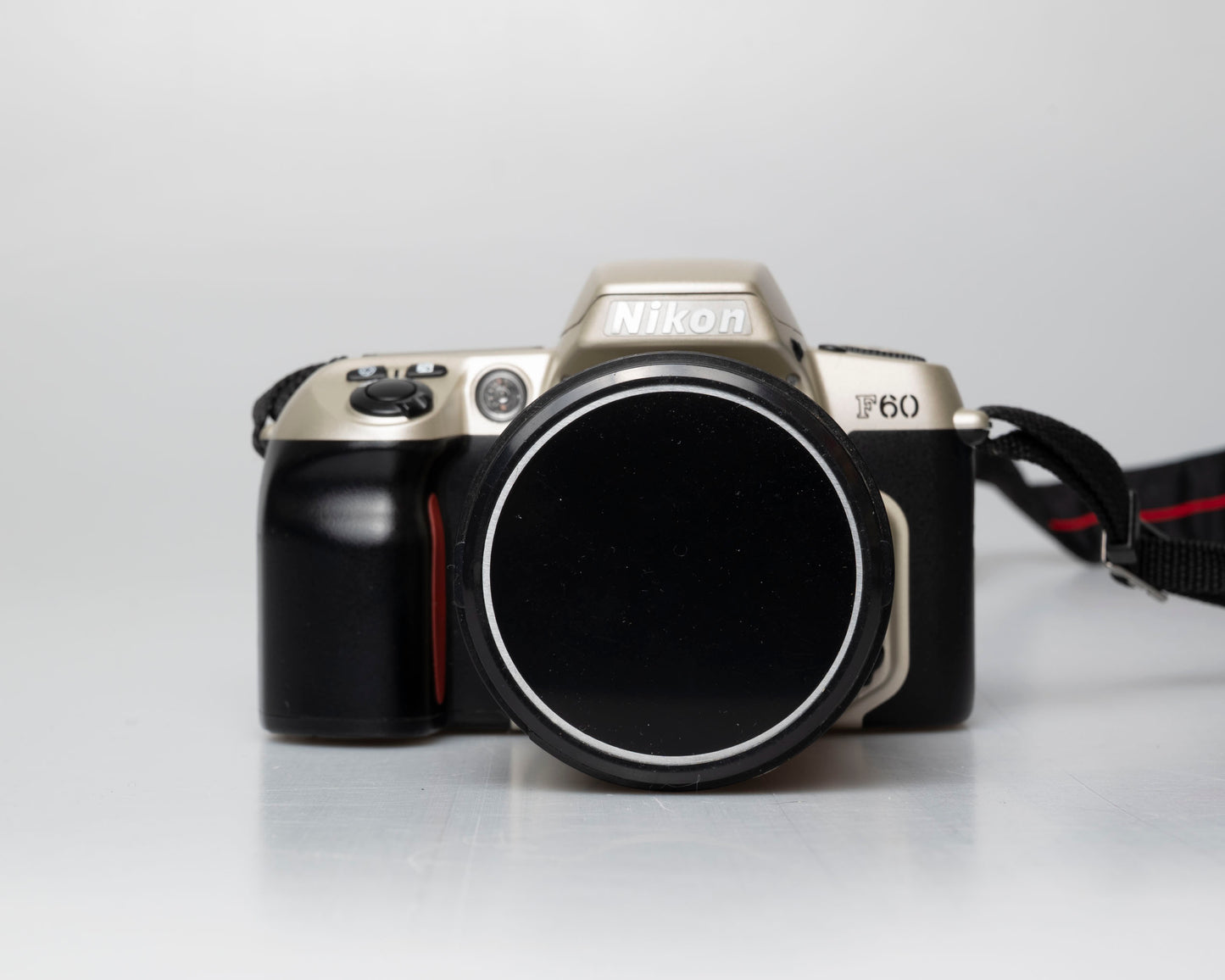 Nikon F60 35mm film SLR w/ AF Tamron 28-200mm lens (serial 2281992)