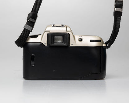 Nikon F60 35mm film SLR w/ AF Tamron 28-200mm lens (serial 2281992)
