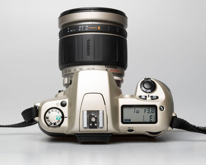 Nikon F60 35mm film SLR w/ AF Tamron 28-200mm lens (serial 2281992)