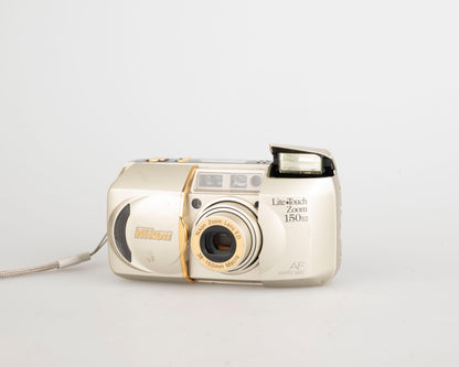 Appareil photo Nikon Lite Touch Zoom 150ED 35 mm avec étui (série 7071680)