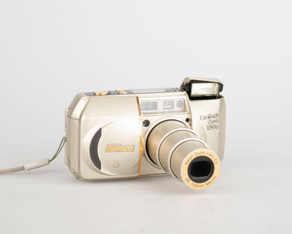 Appareil photo Nikon Lite Touch Zoom 150ED 35 mm avec étui (série 7071680)