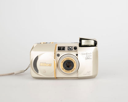 Appareil photo Nikon Lite Touch Zoom 150ED 35 mm avec étui (série 7071680)