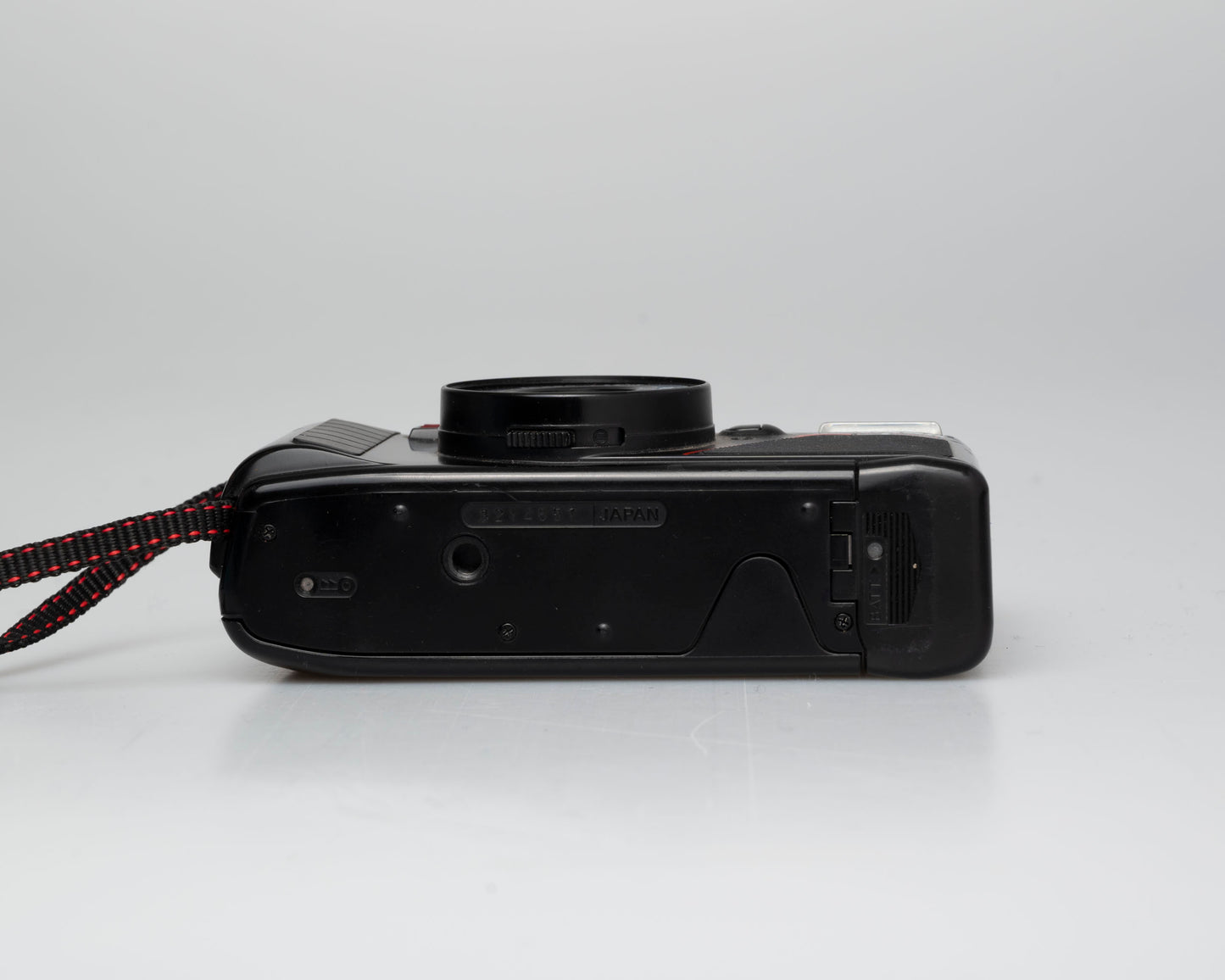 Nikon One Touch (L35AF3) 35mm camera w/ case (serial 3214857) | film🎞tested