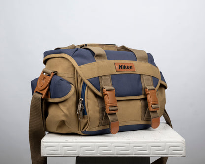 Sac photo Nikon beige et bleu de taille moyenne