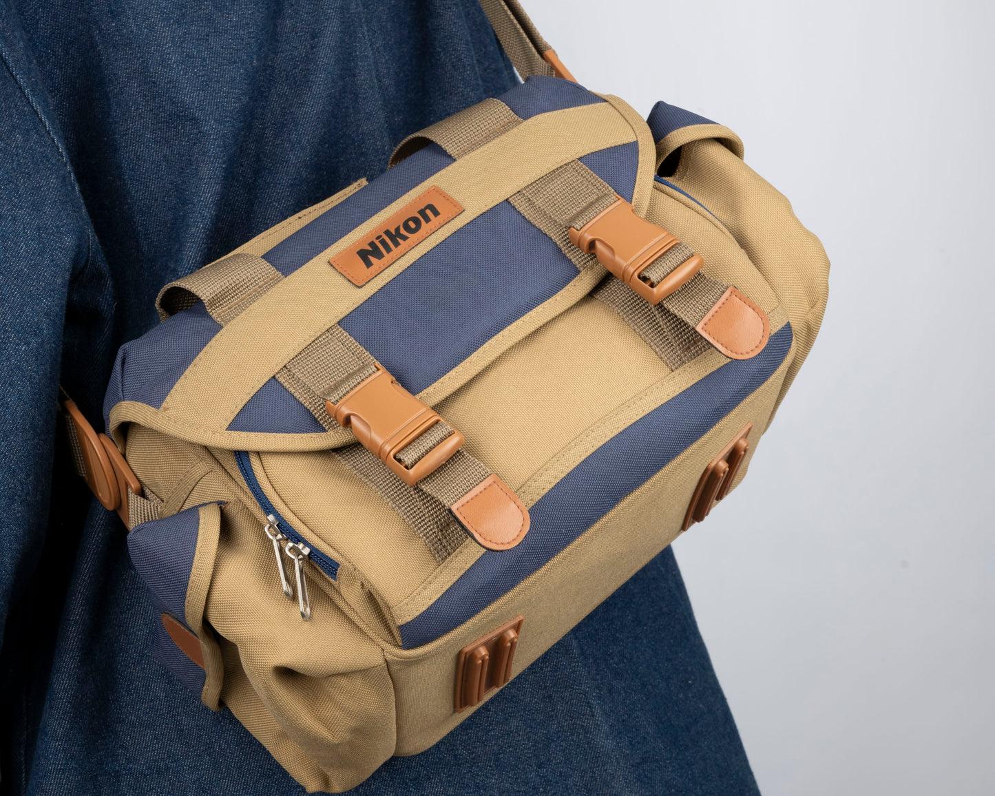 Sac photo Nikon beige et bleu de taille moyenne