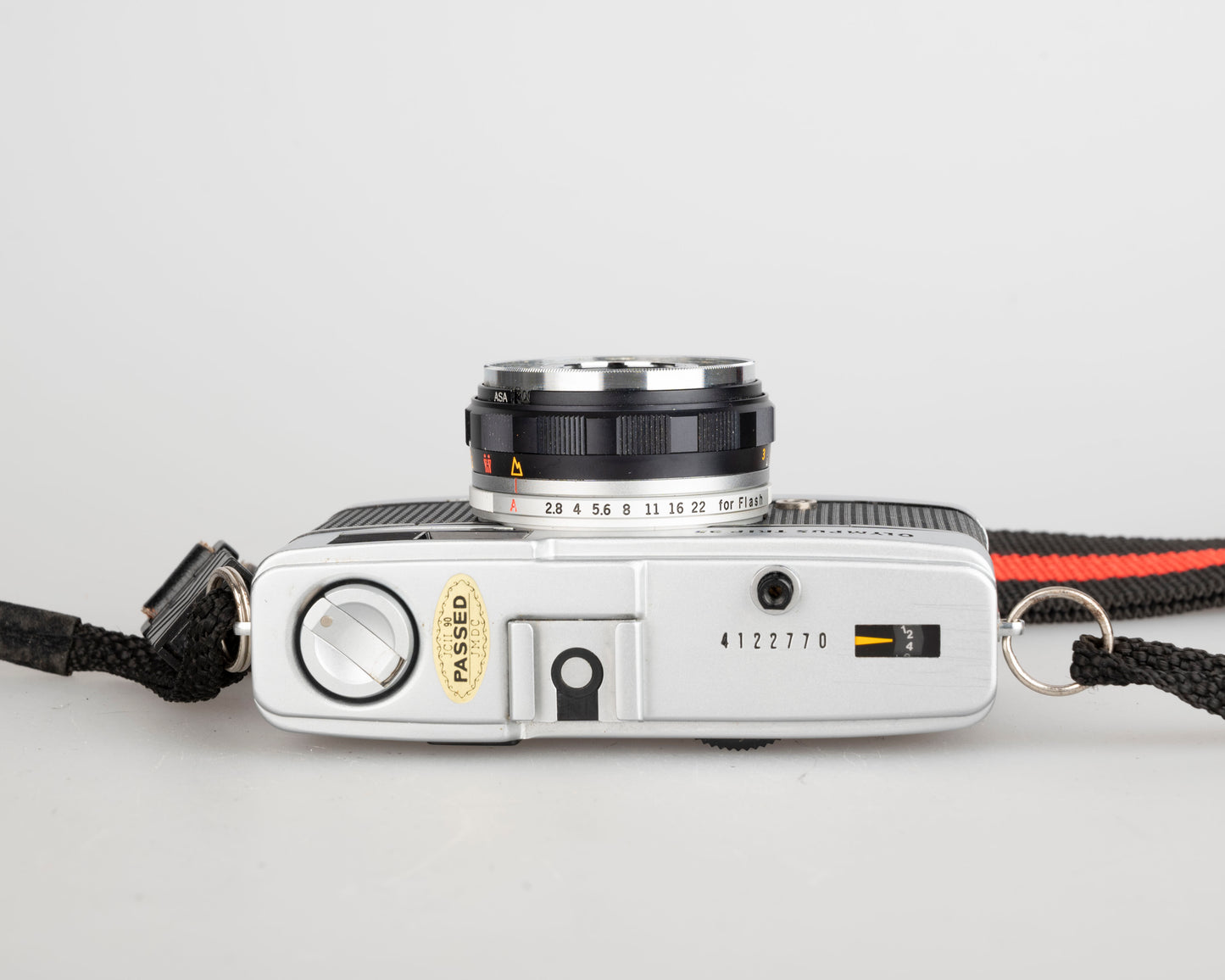 Olympus Trip 35 35mm camera (serial 4122770)
