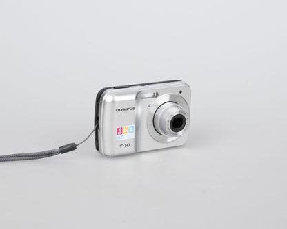 Olympus T-10 10MP CCD sensor digicam w/ 4GB SD card + box + manuals + CD + cable