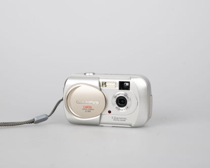 Olympus Camedia D-395 3.2 MP CCD sensor digicam w/ 256MB XD card (uses AA batteries)