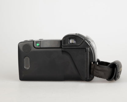 Olympus Infinity SuperZoom 300 35mm film camera (serial 1063558)
